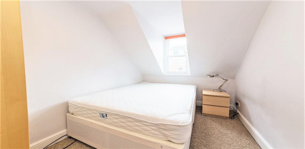 			NEW INSTRUCTION, 2 Bedroom, 1 bath, 1 reception Flat			 Finchley Road, FINCHLEY ROAD